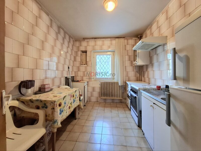 Timpuri Noi, 2 camere, 55 mp, decomandat, metrou, etaj 1/4