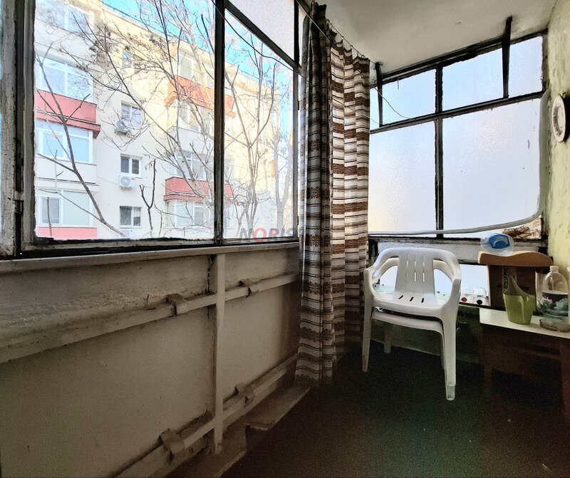 Timpuri Noi, 2 camere, 55 mp, decomandat, metrou, etaj 1/4